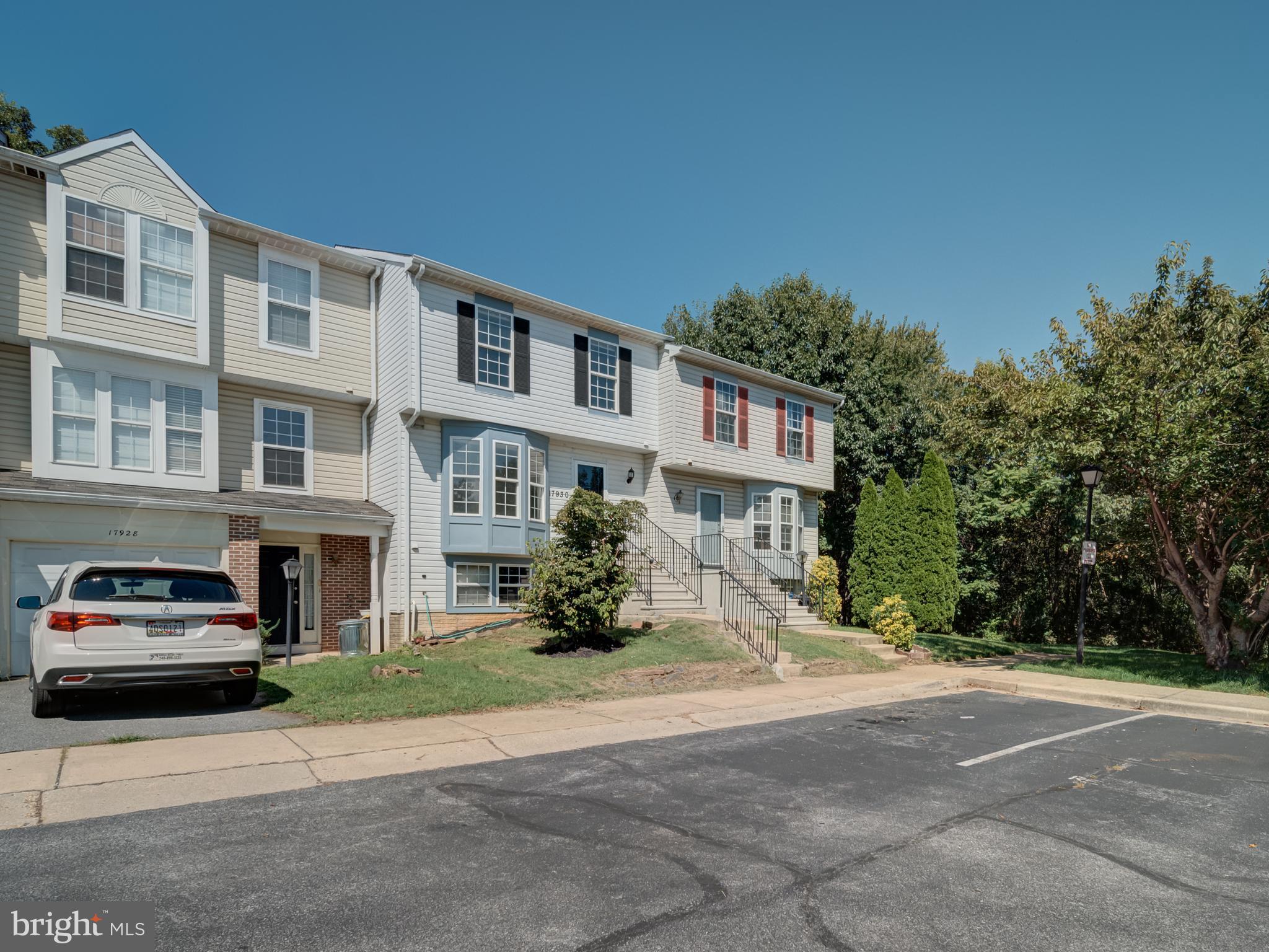 17930 COTTONWOOD TERRACE