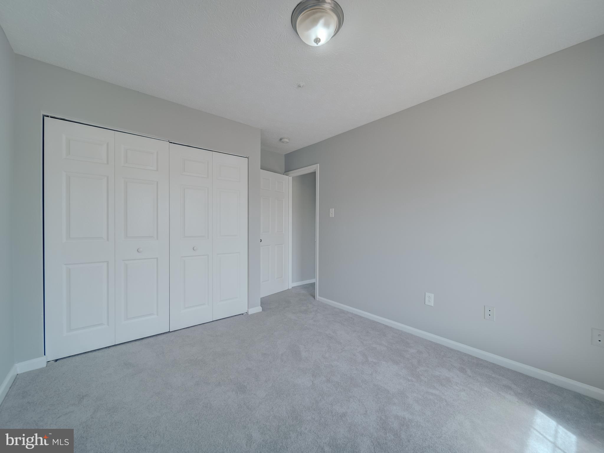 MINERAL SPRING VILLAGE - Residential