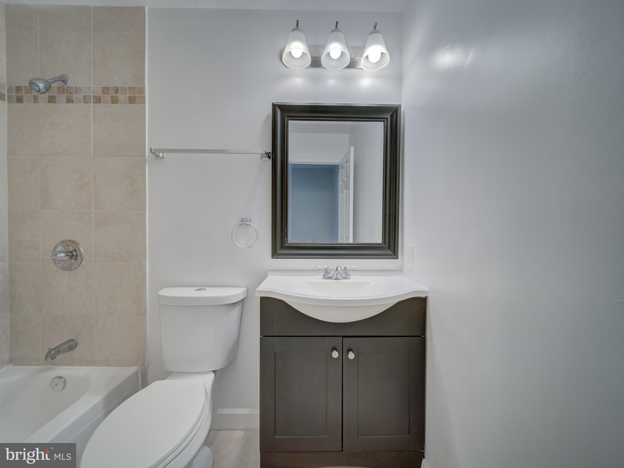 MINERAL SPRING VILLAGE - Residential