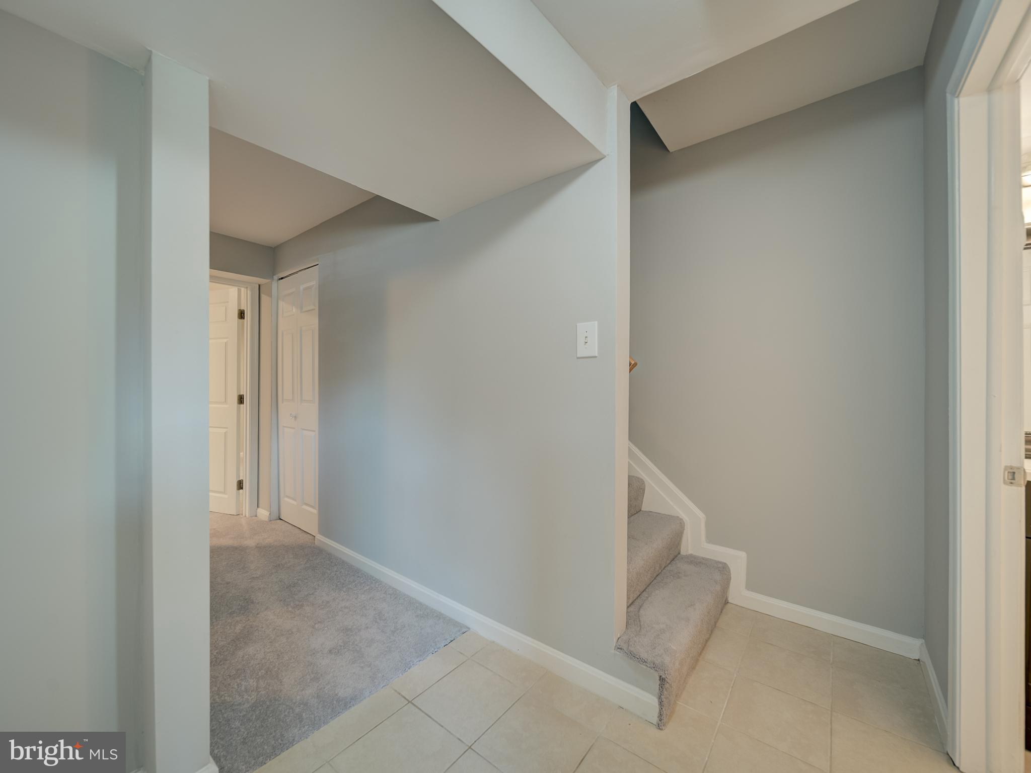 MINERAL SPRING VILLAGE - Residential