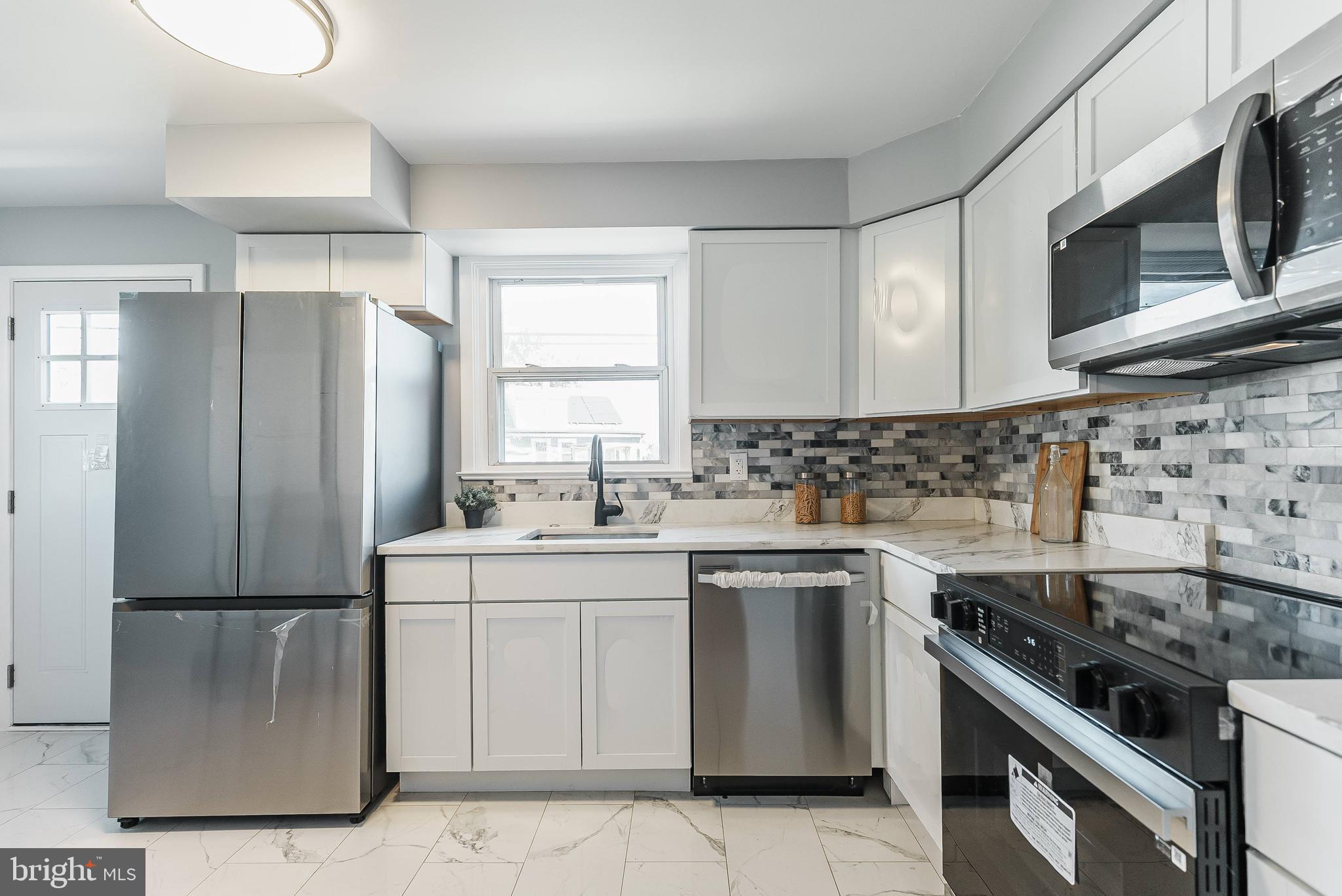 HILLTOP - Residential