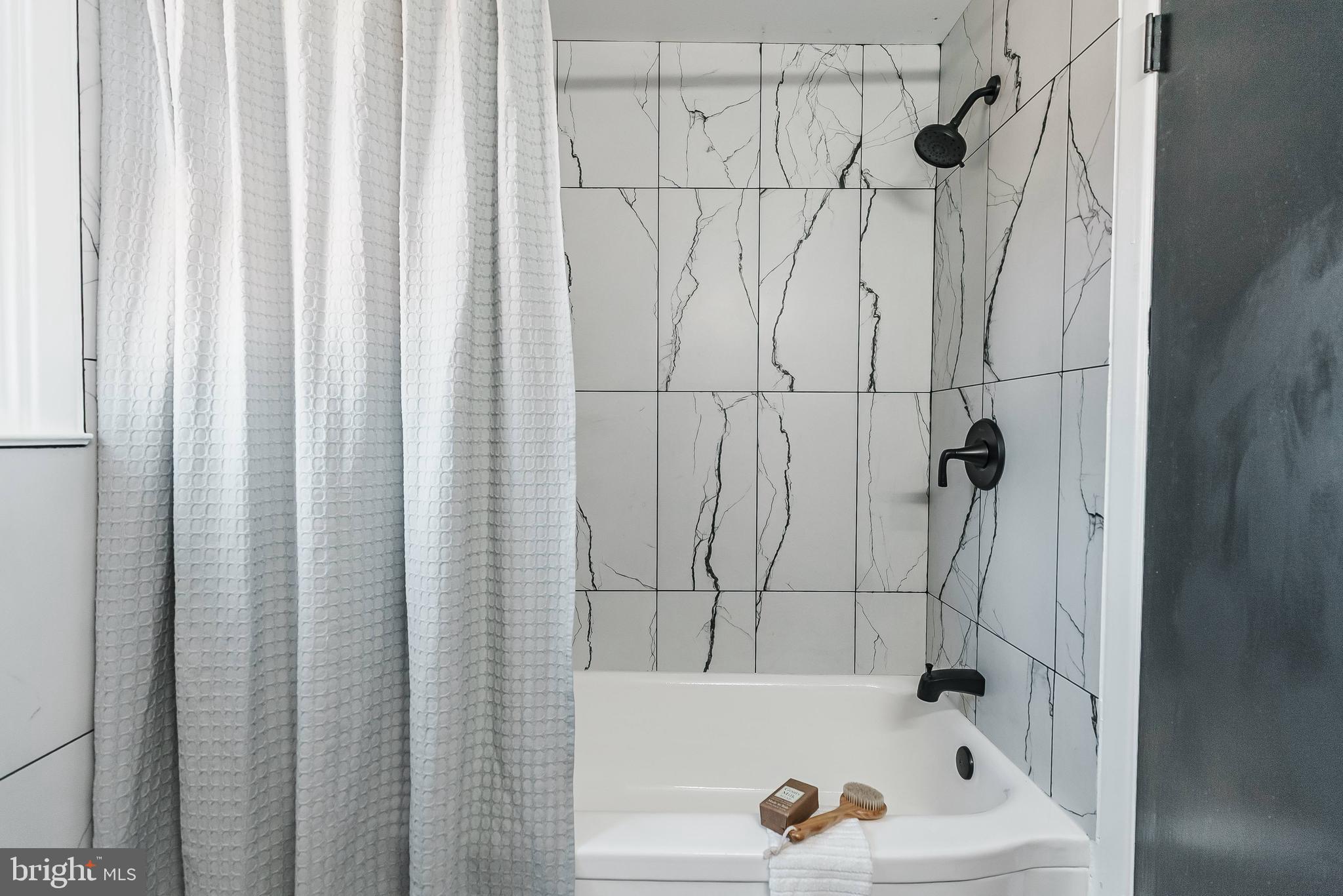 HILLTOP - Residential