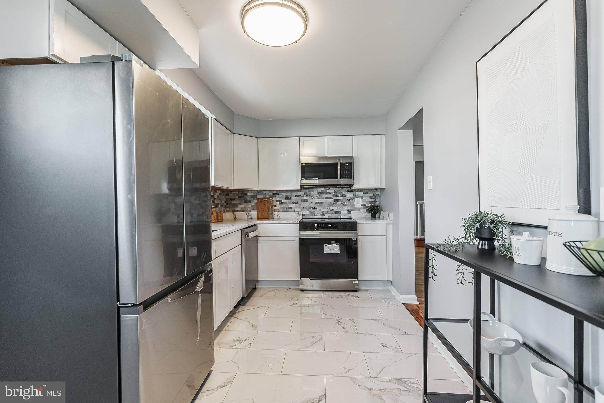 HILLTOP - Residential