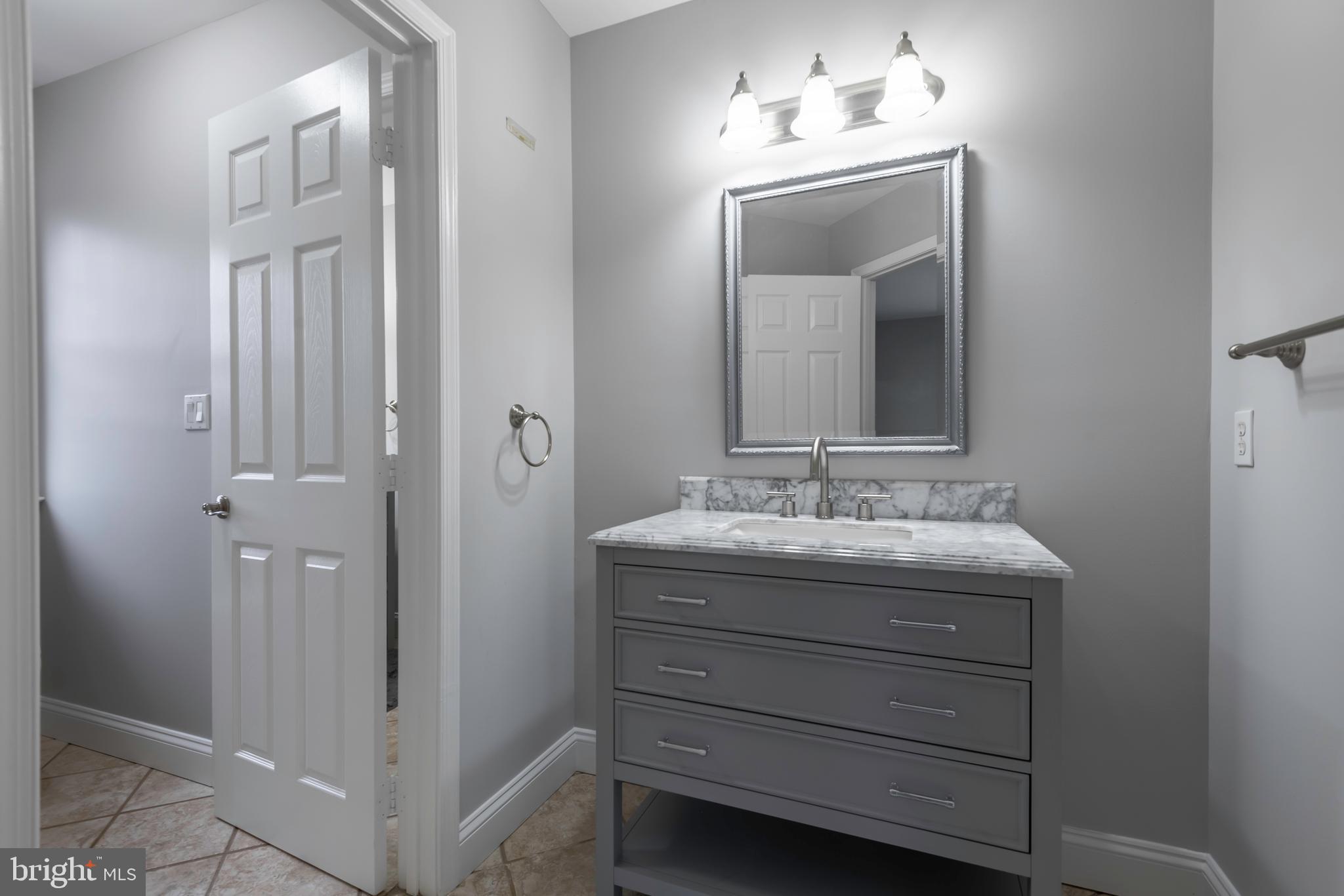 WINDY OAKS - Residential