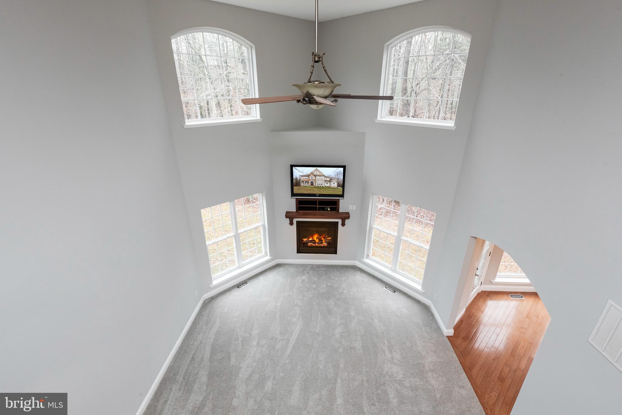 WINDY OAKS - Residential