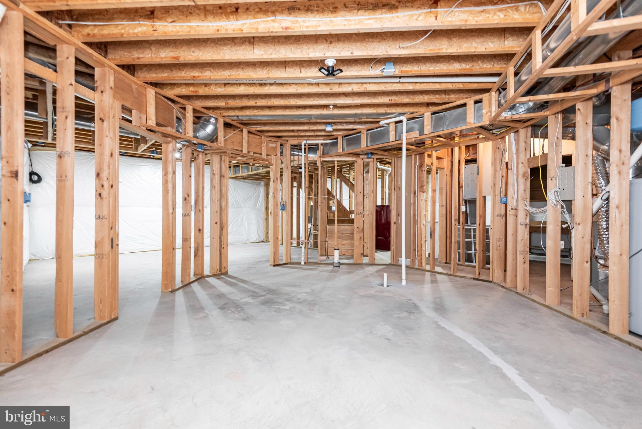 WINDY OAKS - Residential