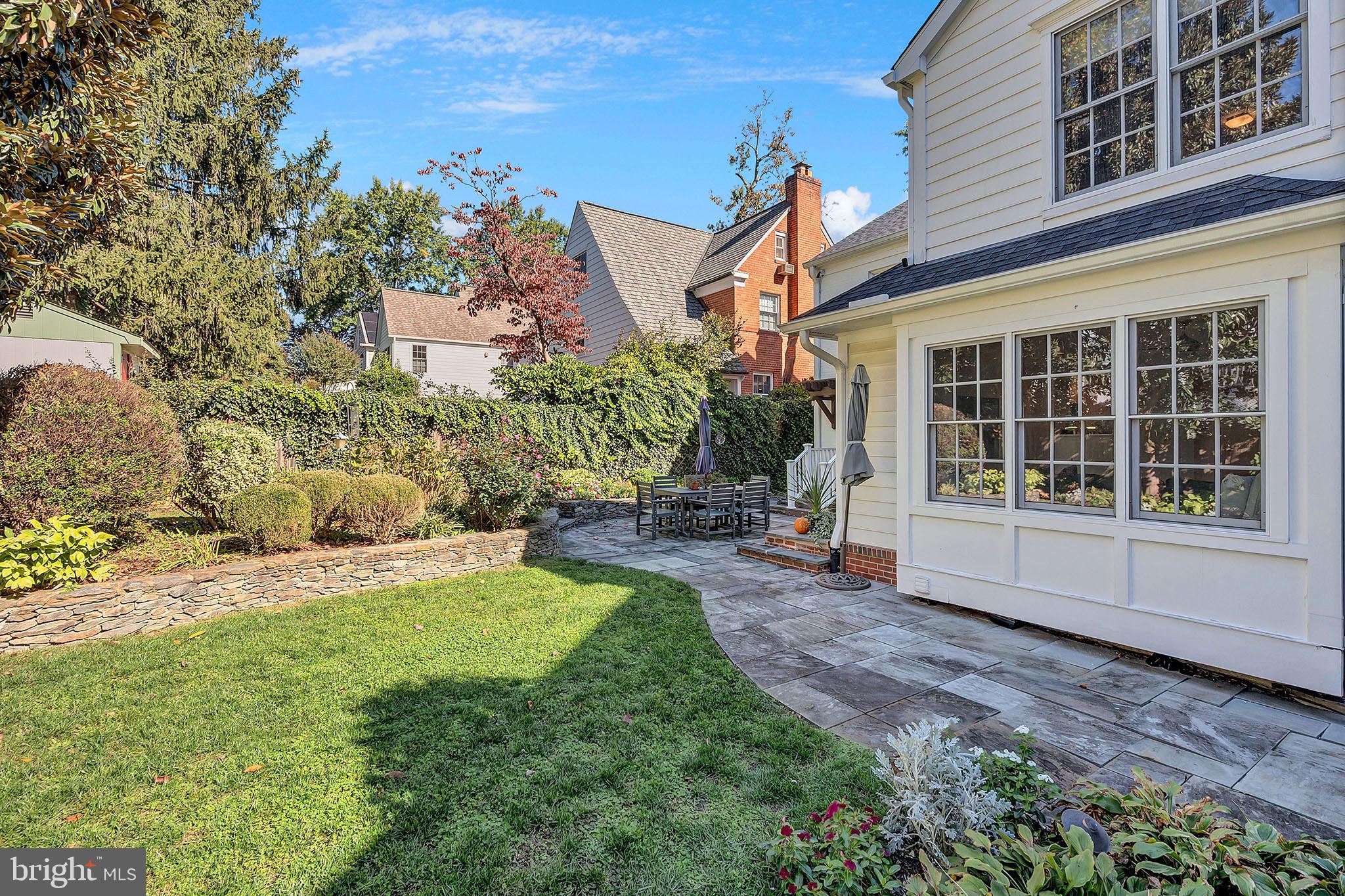 HUNTINGTON TERRACE - Residential