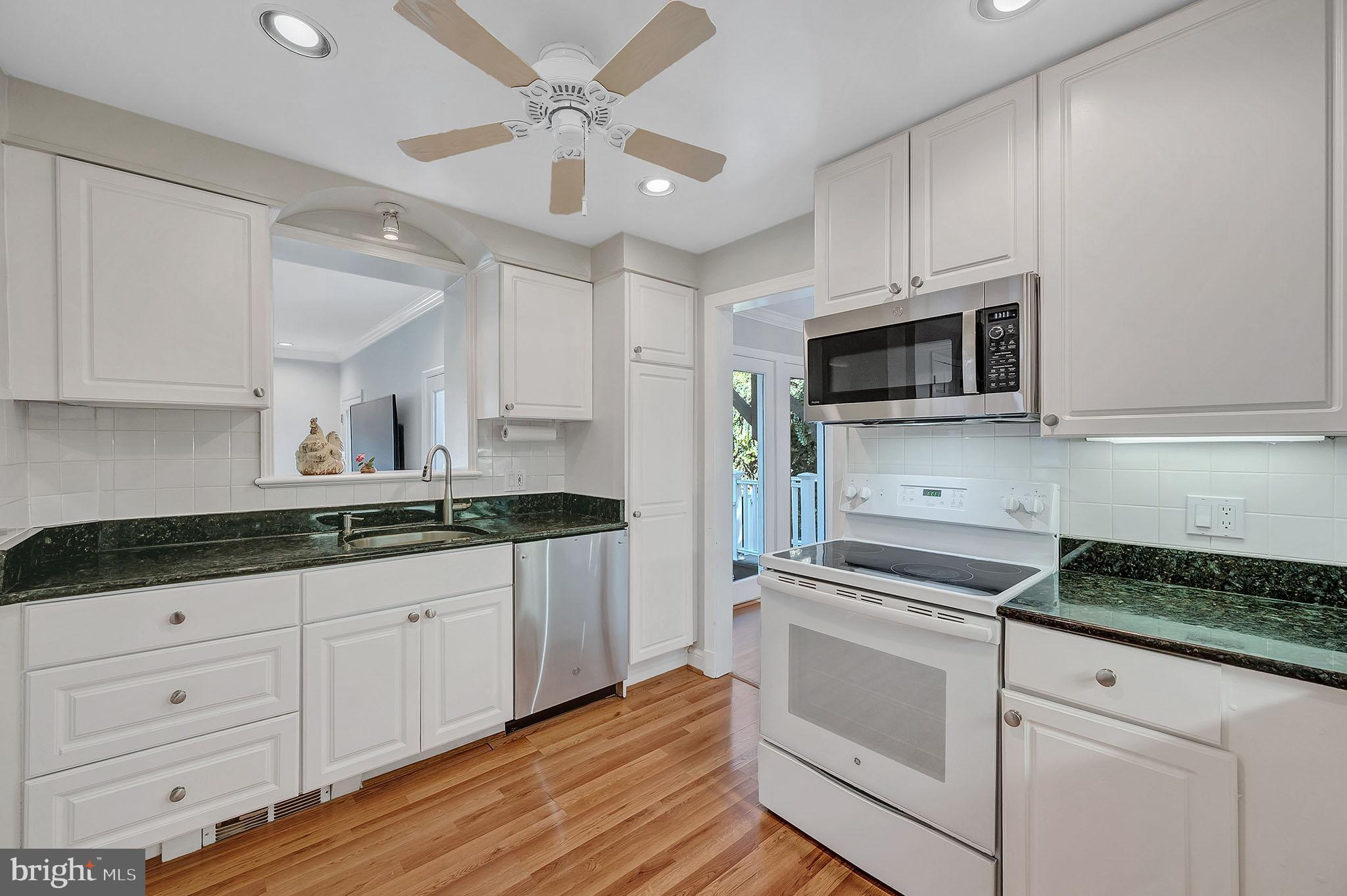 HUNTINGTON TERRACE - Residential