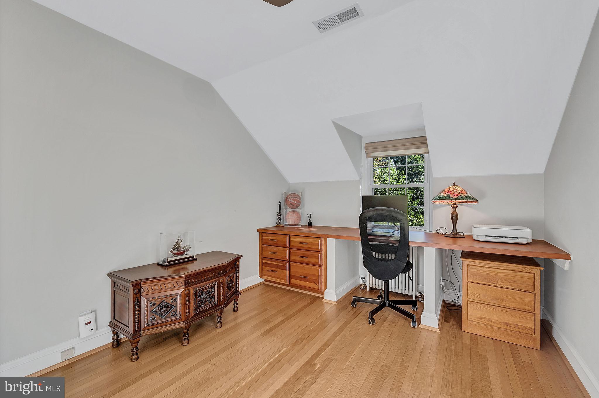 HUNTINGTON TERRACE - Residential