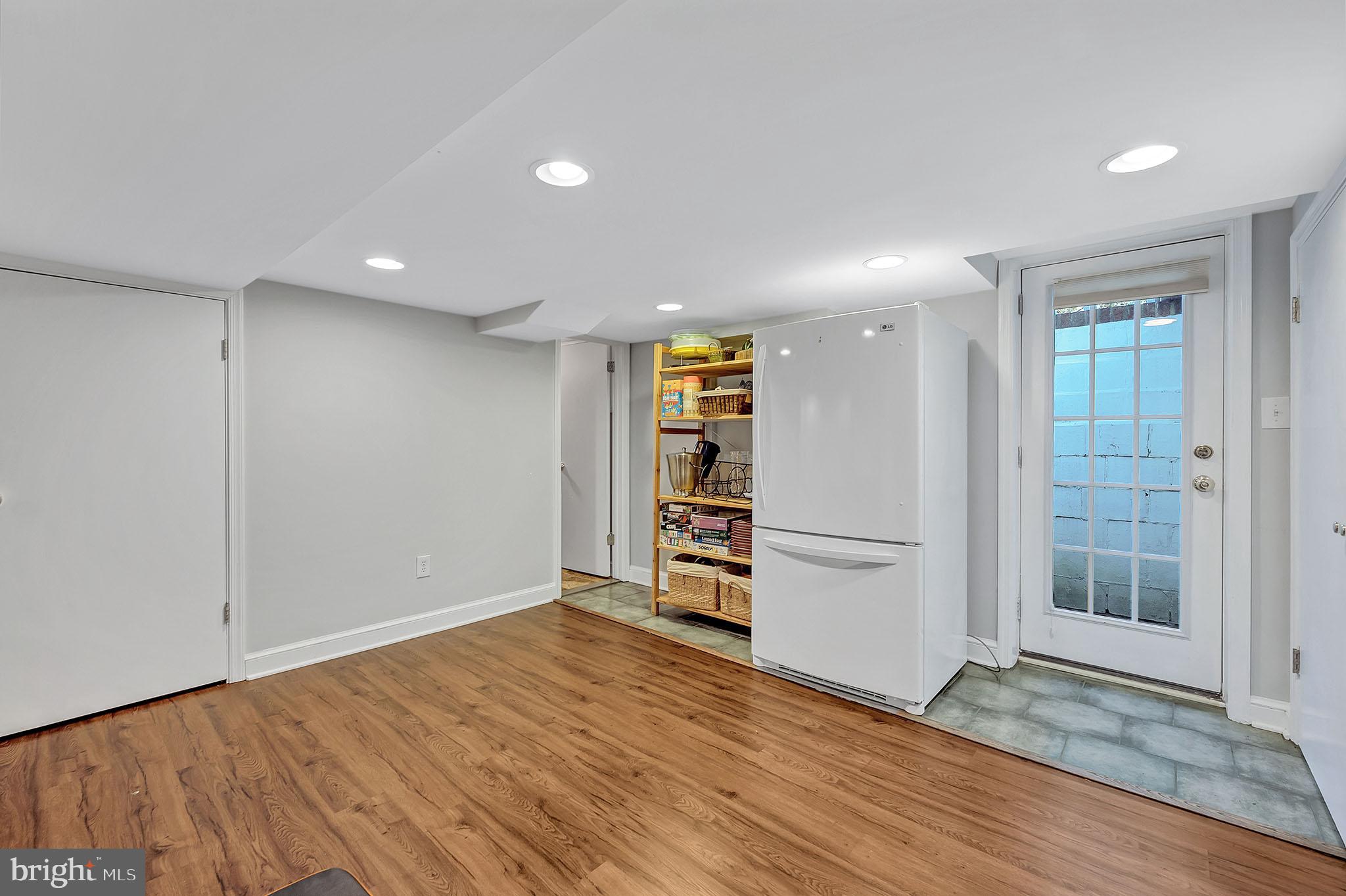 HUNTINGTON TERRACE - Residential