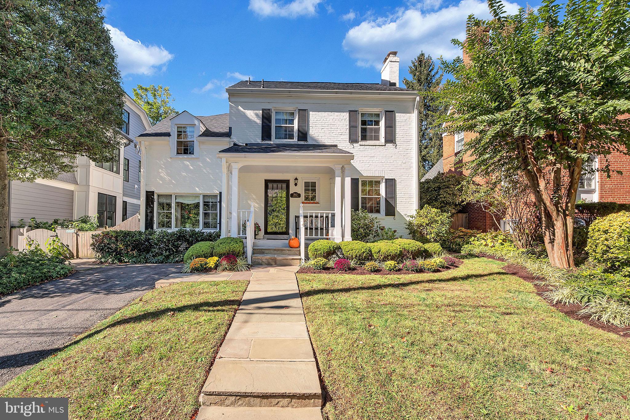 HUNTINGTON TERRACE - Residential