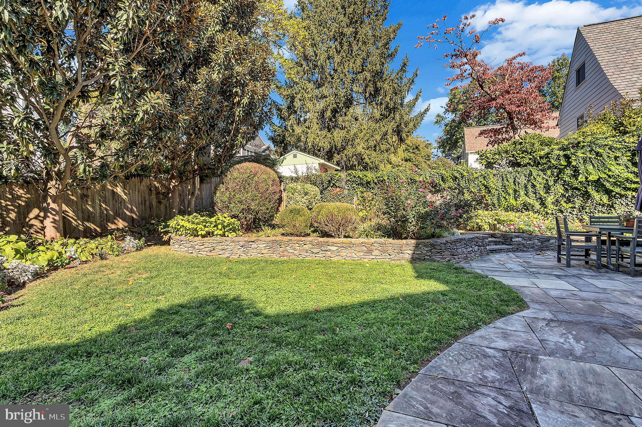 HUNTINGTON TERRACE - Residential