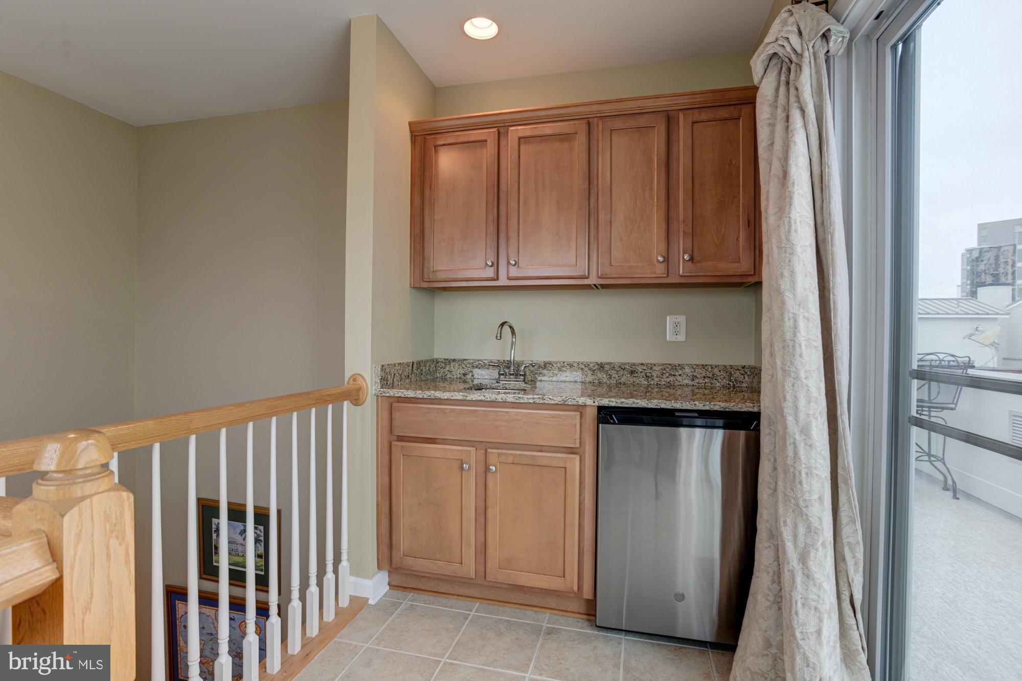 MCHENRY POINTE - Residential