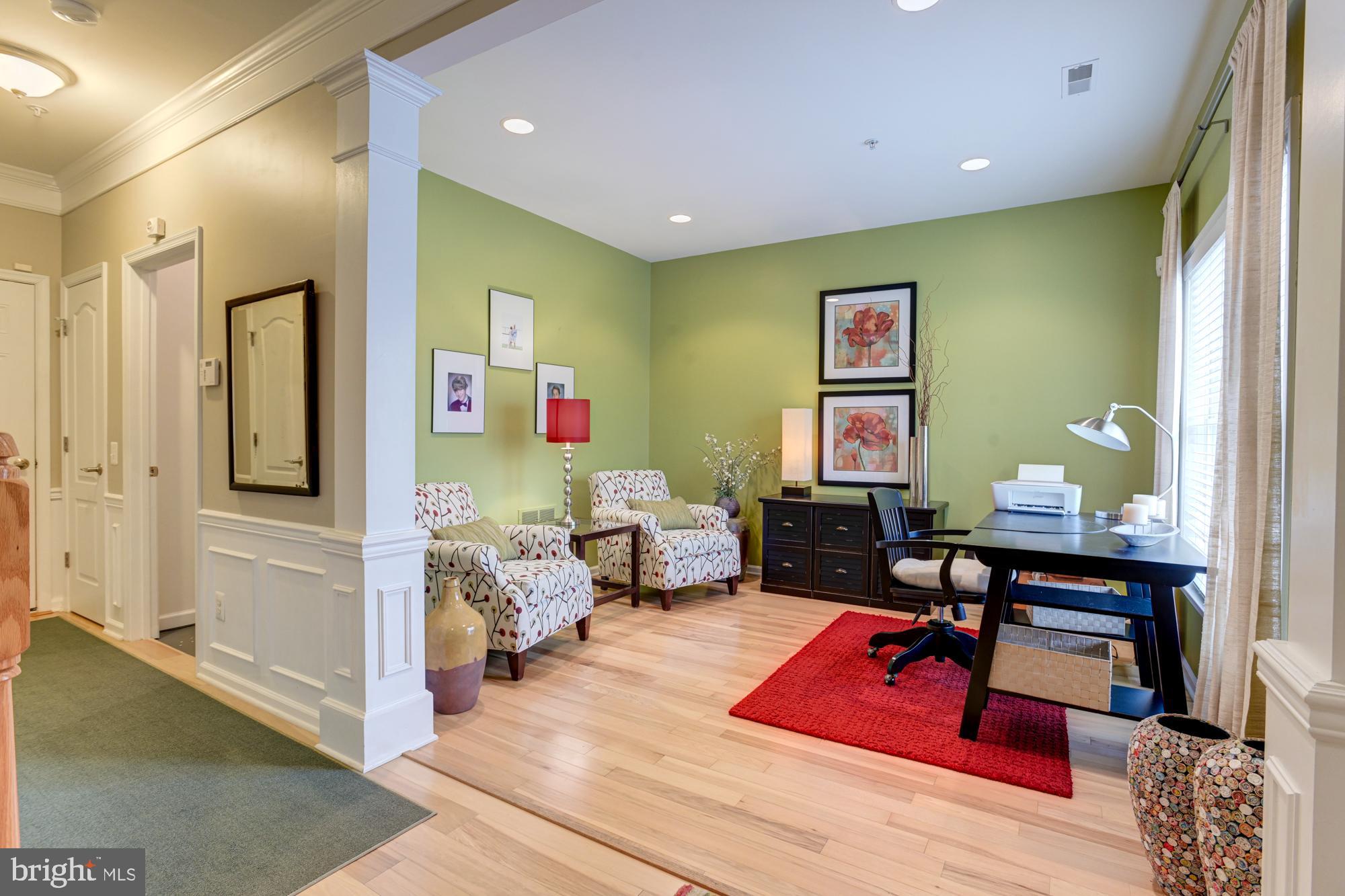 MCHENRY POINTE - Residential