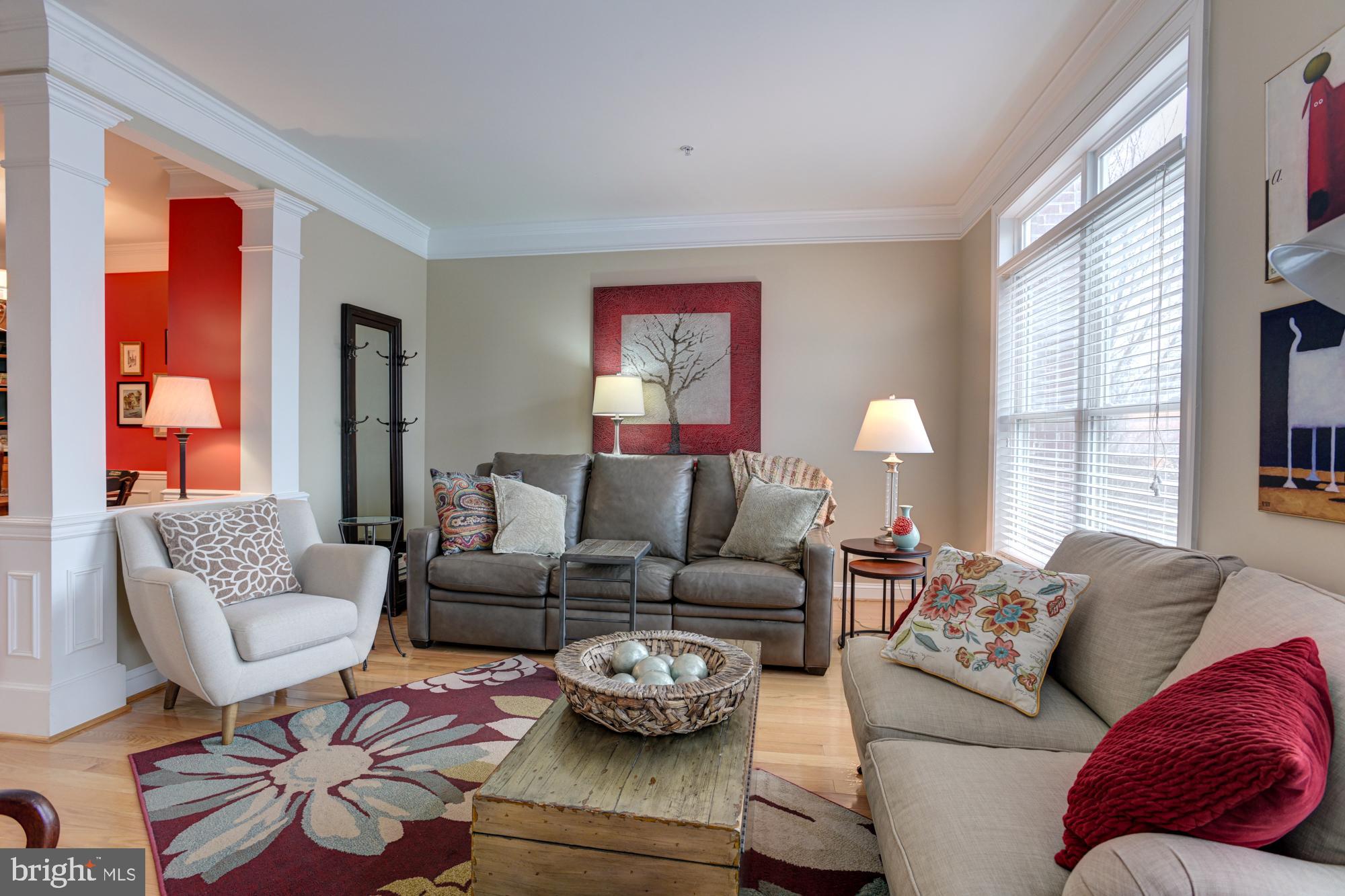 MCHENRY POINTE - Residential