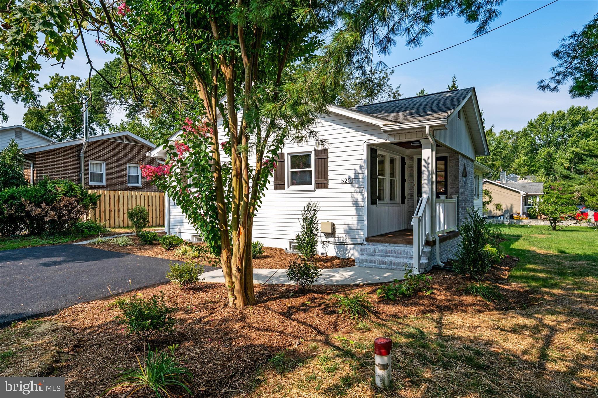 HILLSMERE ESTATES - Residential