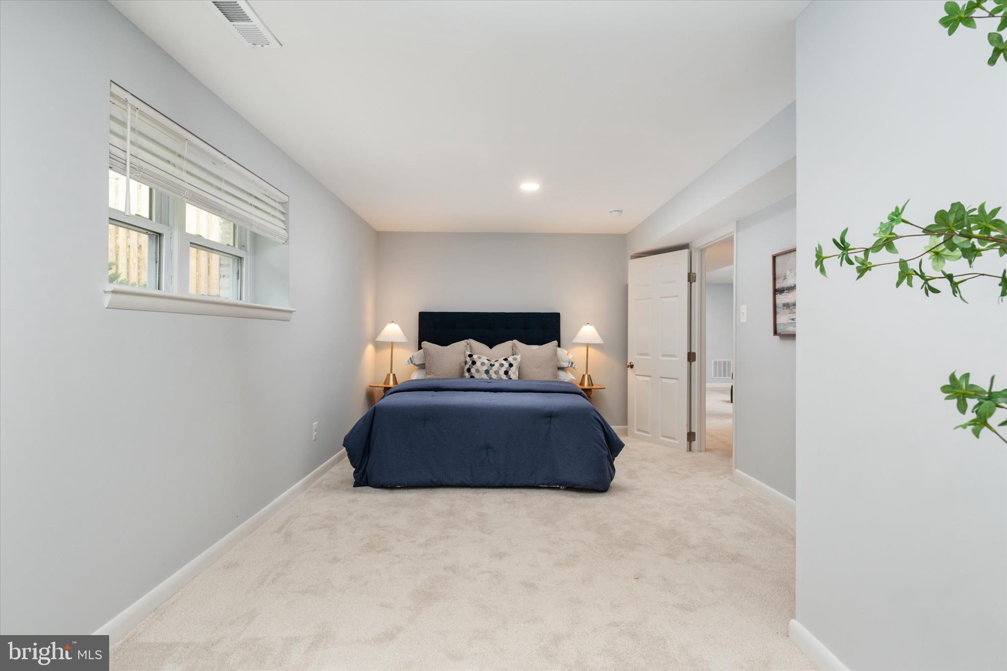 HILLSMERE ESTATES - Residential