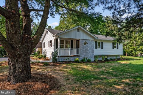 520 HARBOR DRIVE ANNAPOLIS MD 21403