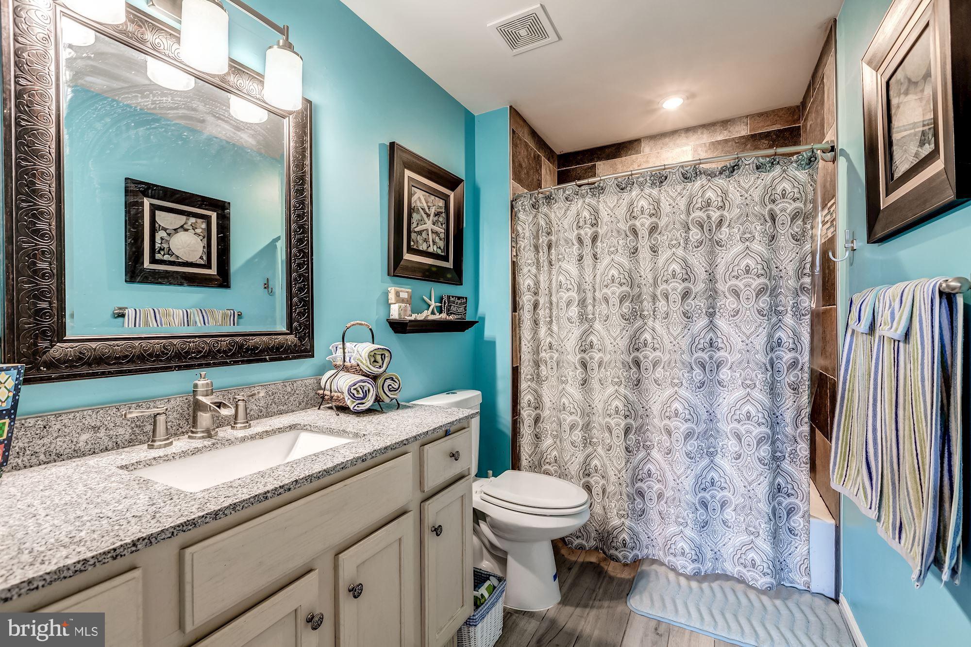 ASHBURN FARM - Residential