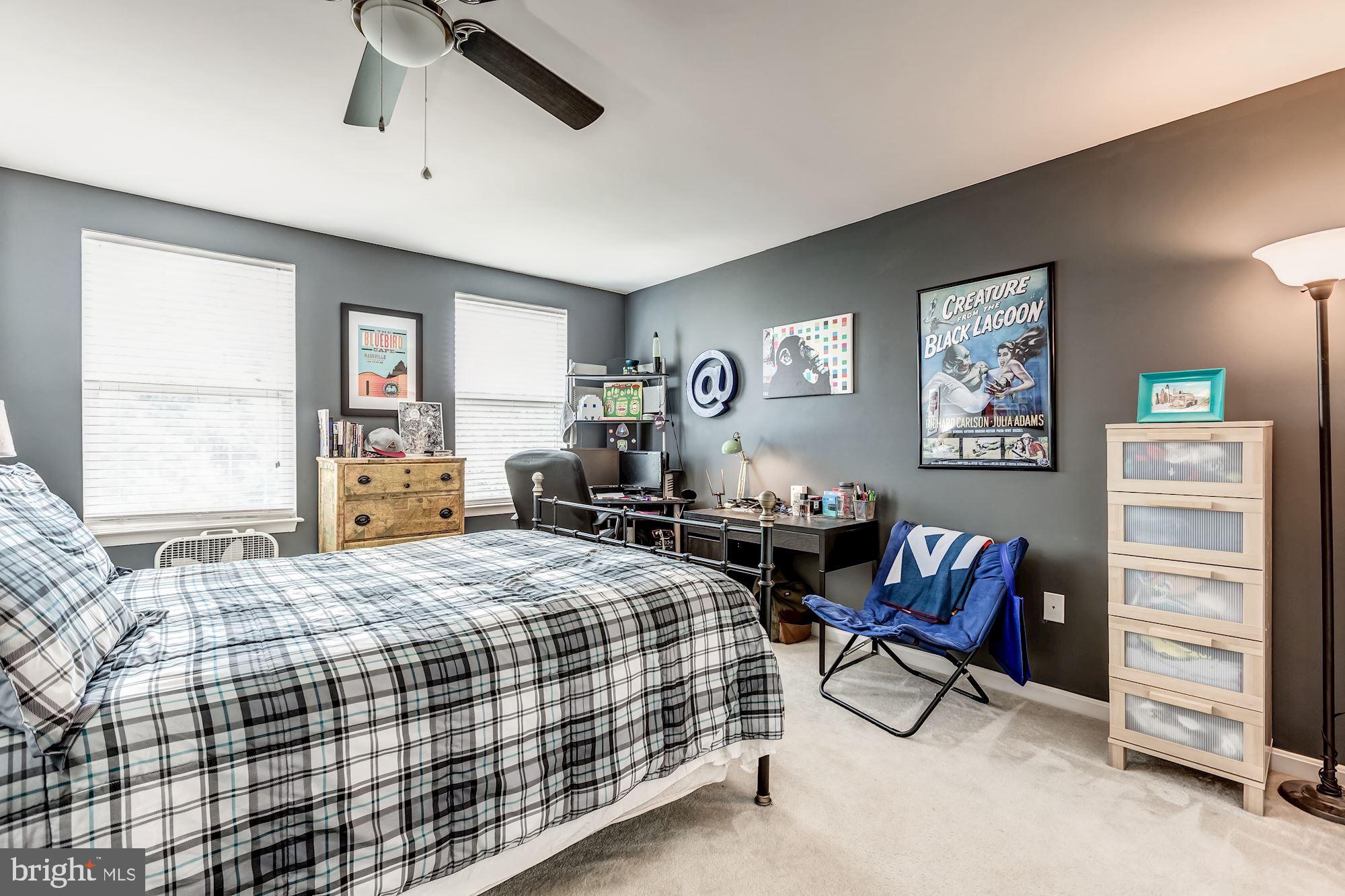 ASHBURN FARM - Residential