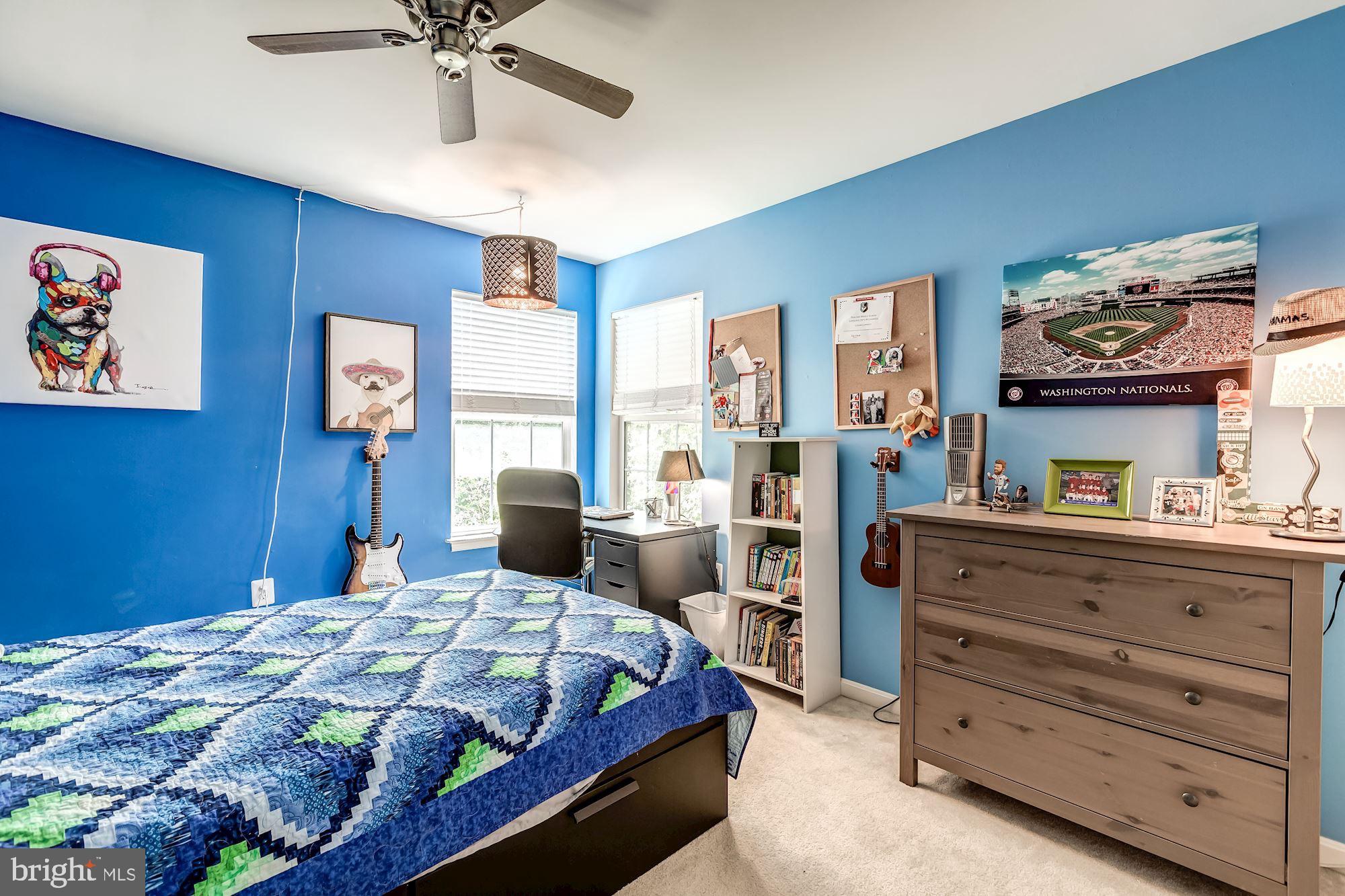 ASHBURN FARM - Residential