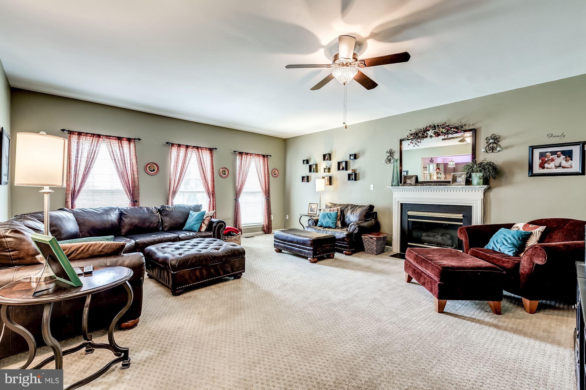 ASHBURN FARM - Residential