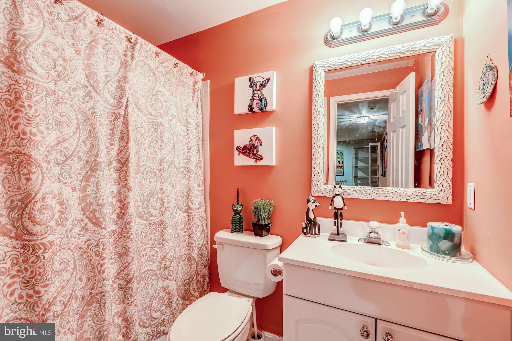 ASHBURN FARM - Residential