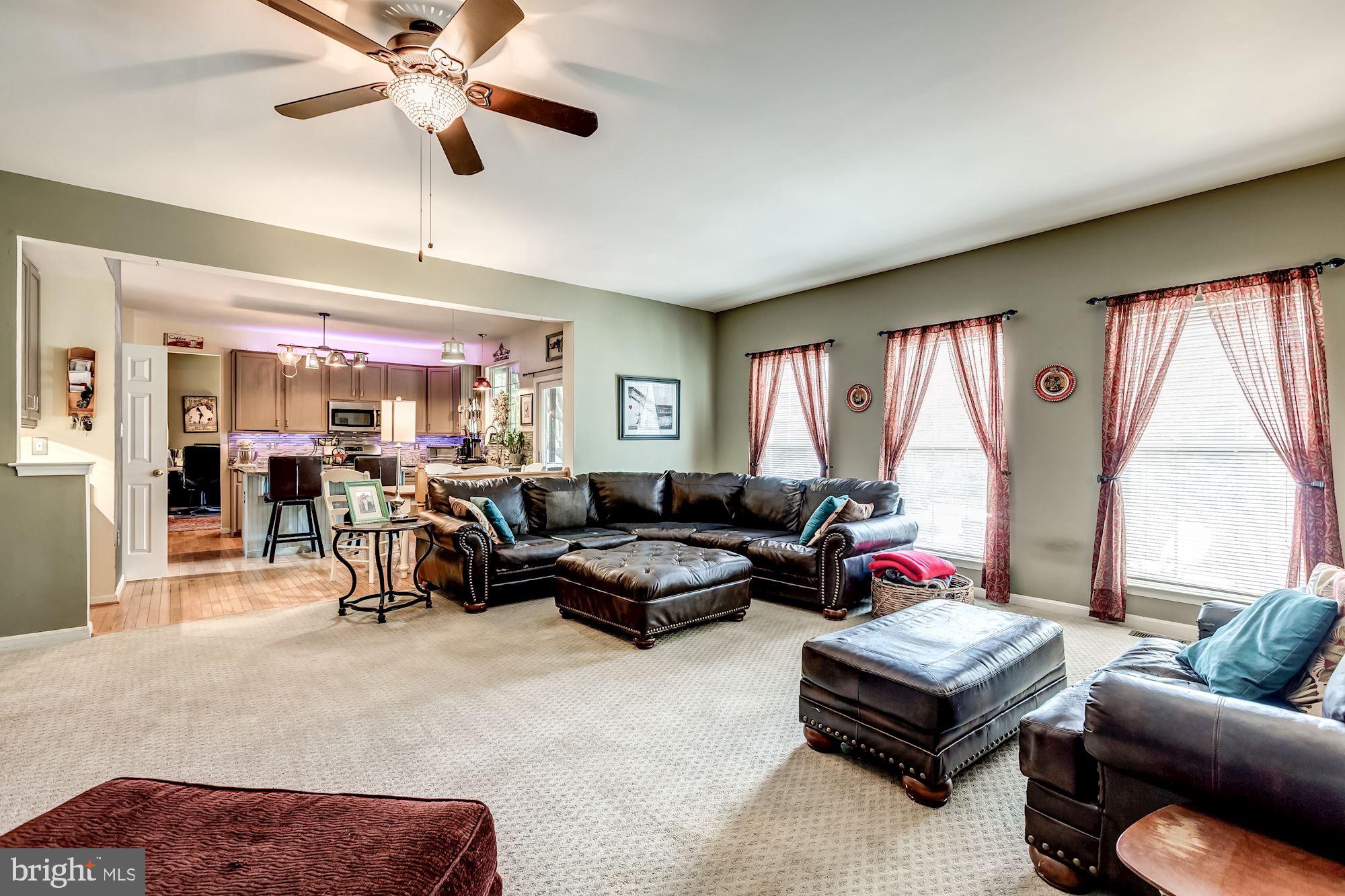 ASHBURN FARM - Residential