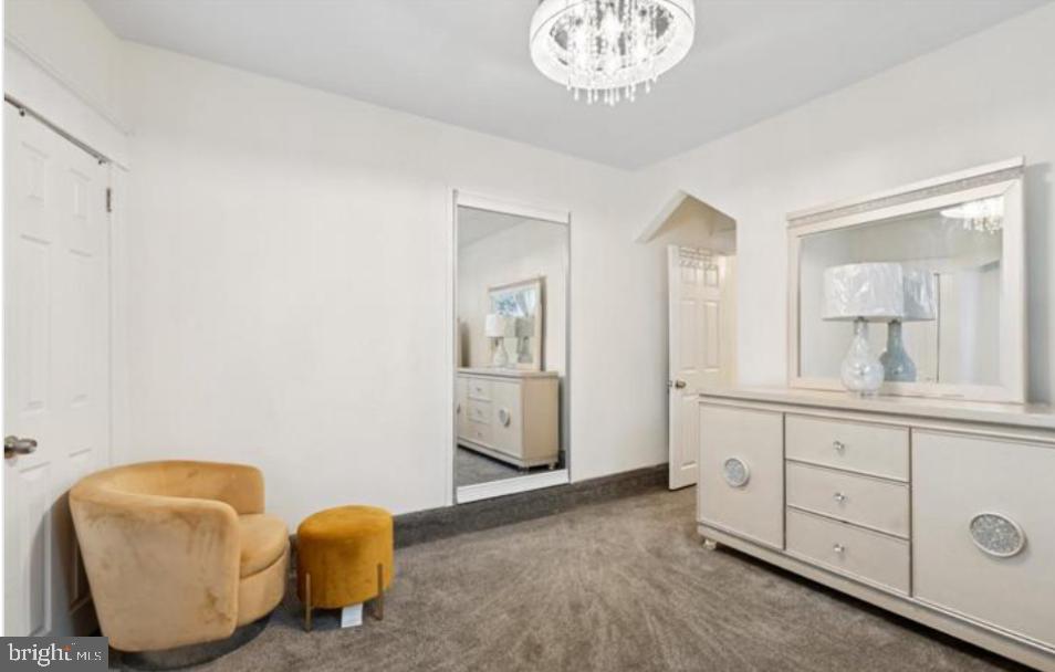 WEST OAK LANE - Residential