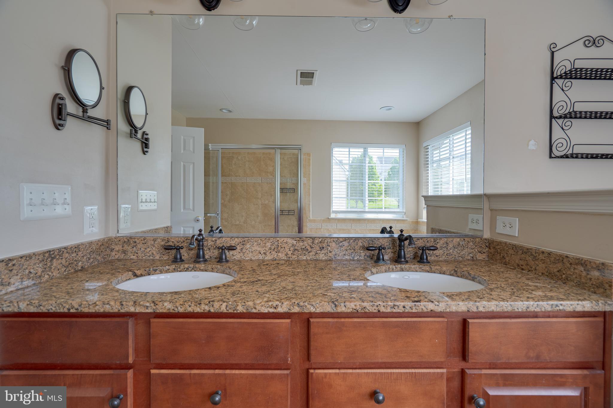 THE GALLERY - Residential