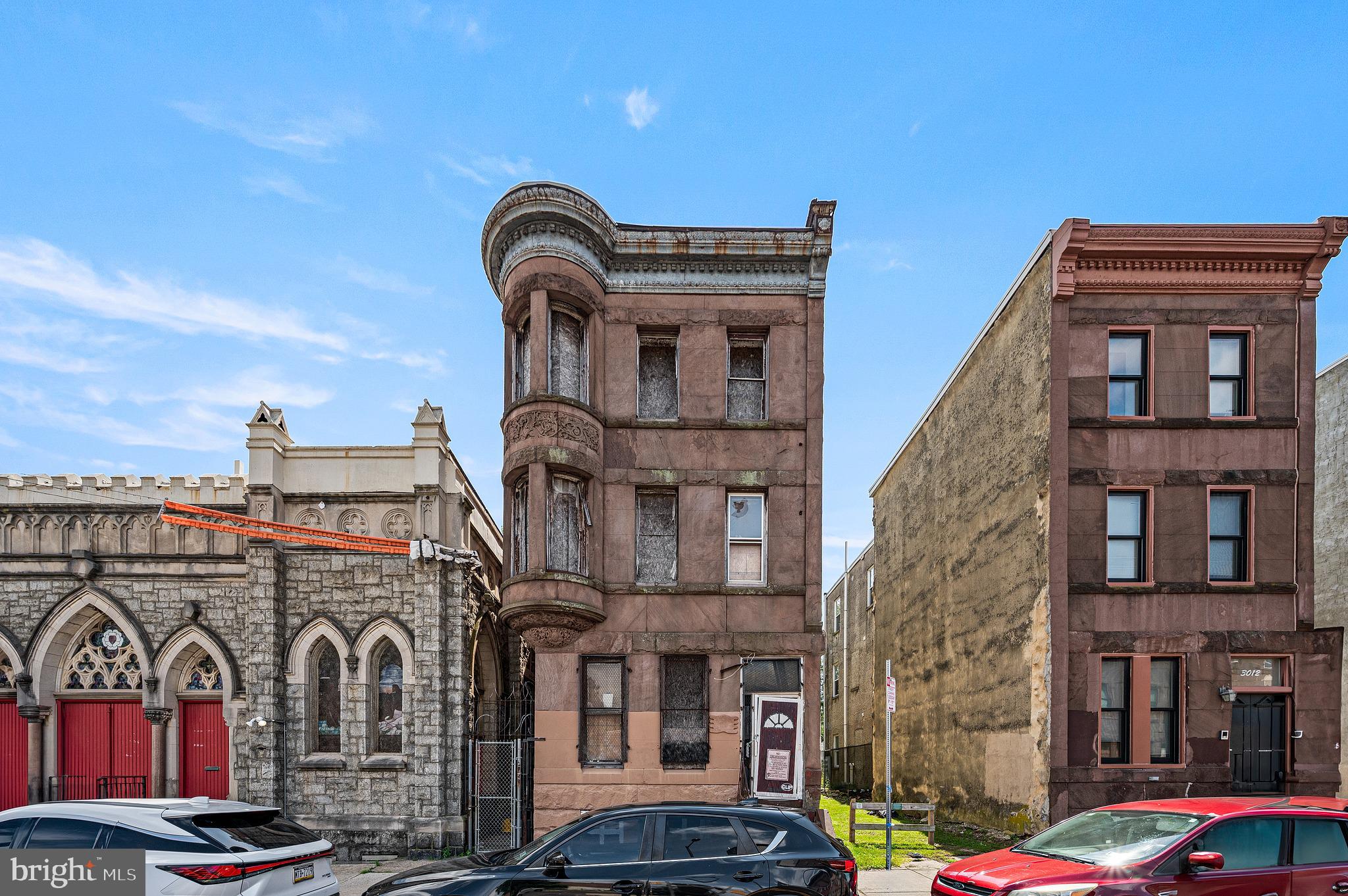 3008 W DIAMOND