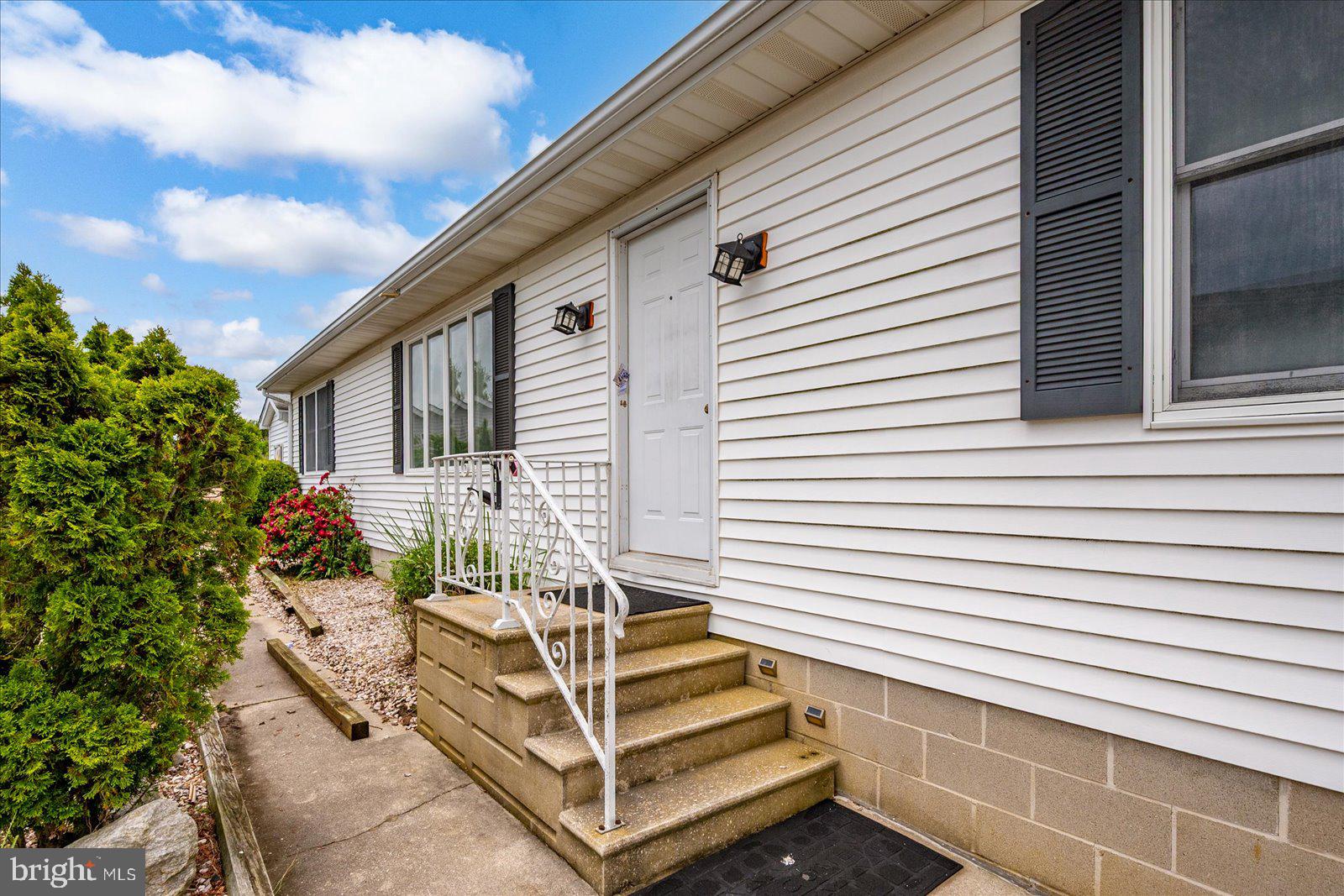 709 GULF STREAM DRIVE