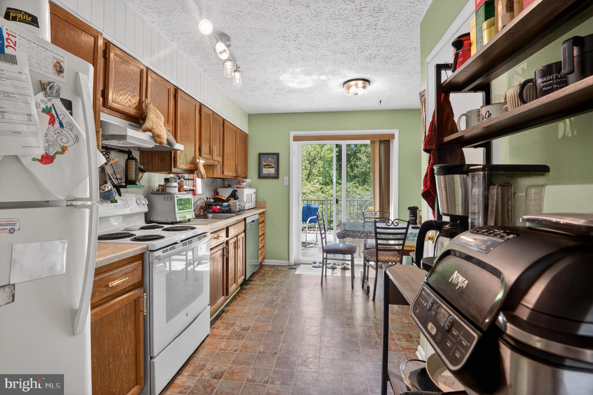 DOVER DOWNS - Residential