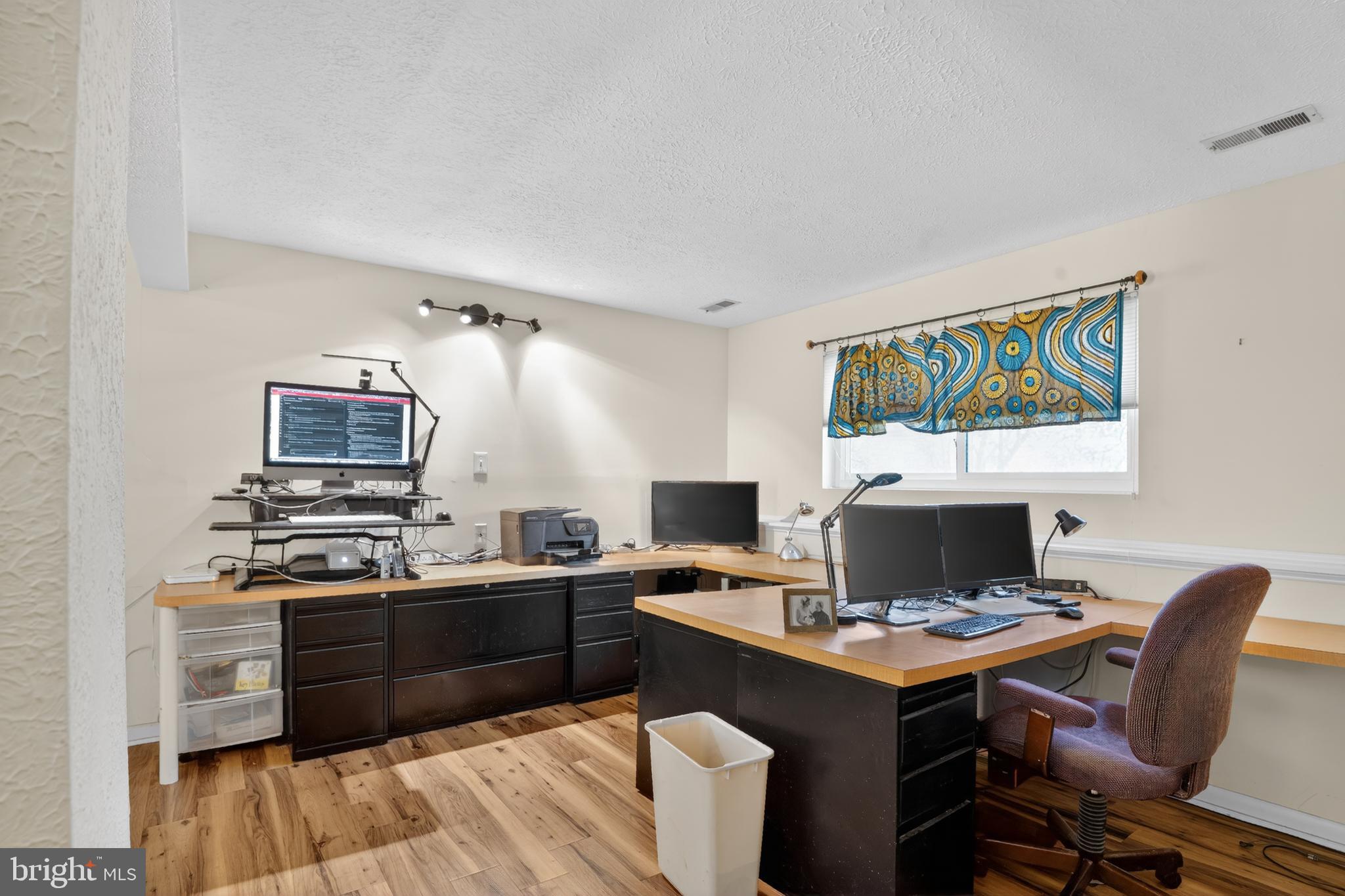 DOVER DOWNS - Residential