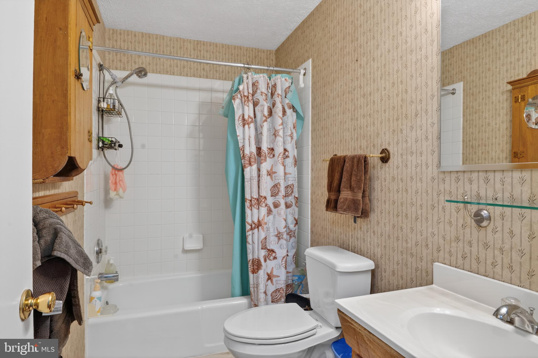 DOVER DOWNS - Residential