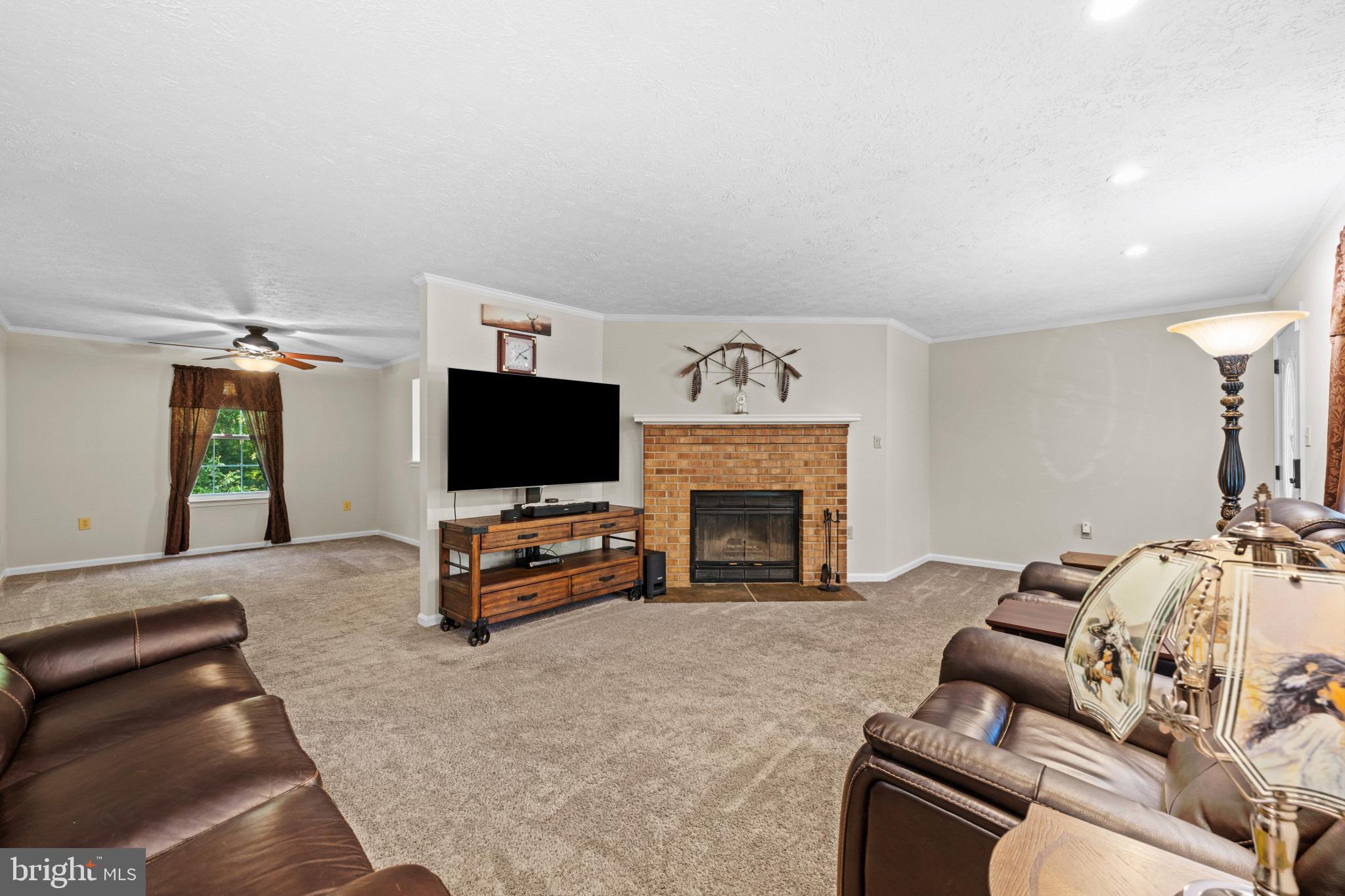 15950 CROWFOOT COURT