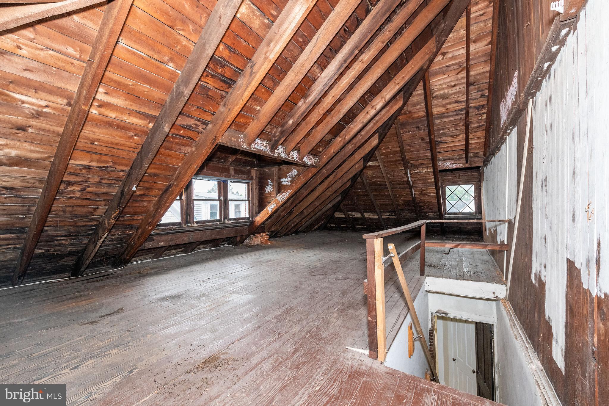 HAGERSTOWN - Residential