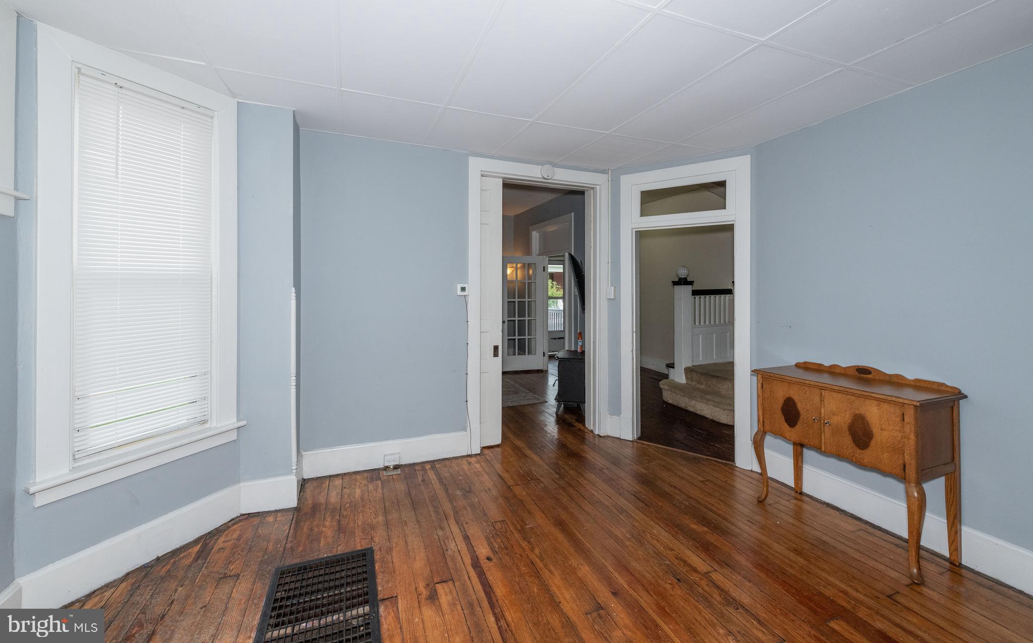 HAGERSTOWN - Residential