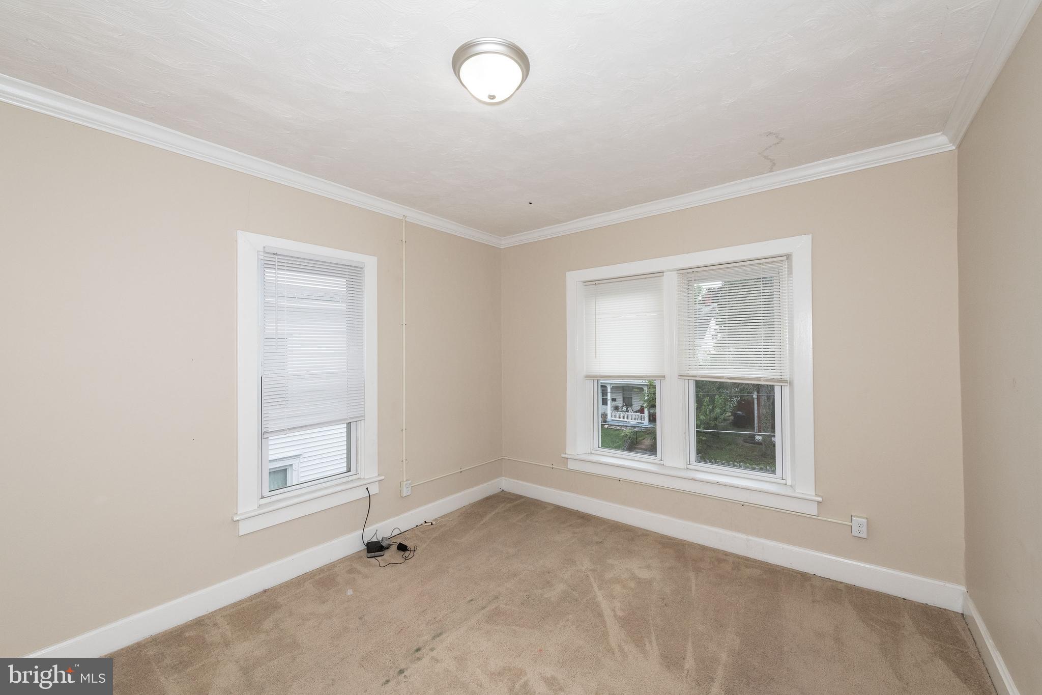 HAGERSTOWN - Residential