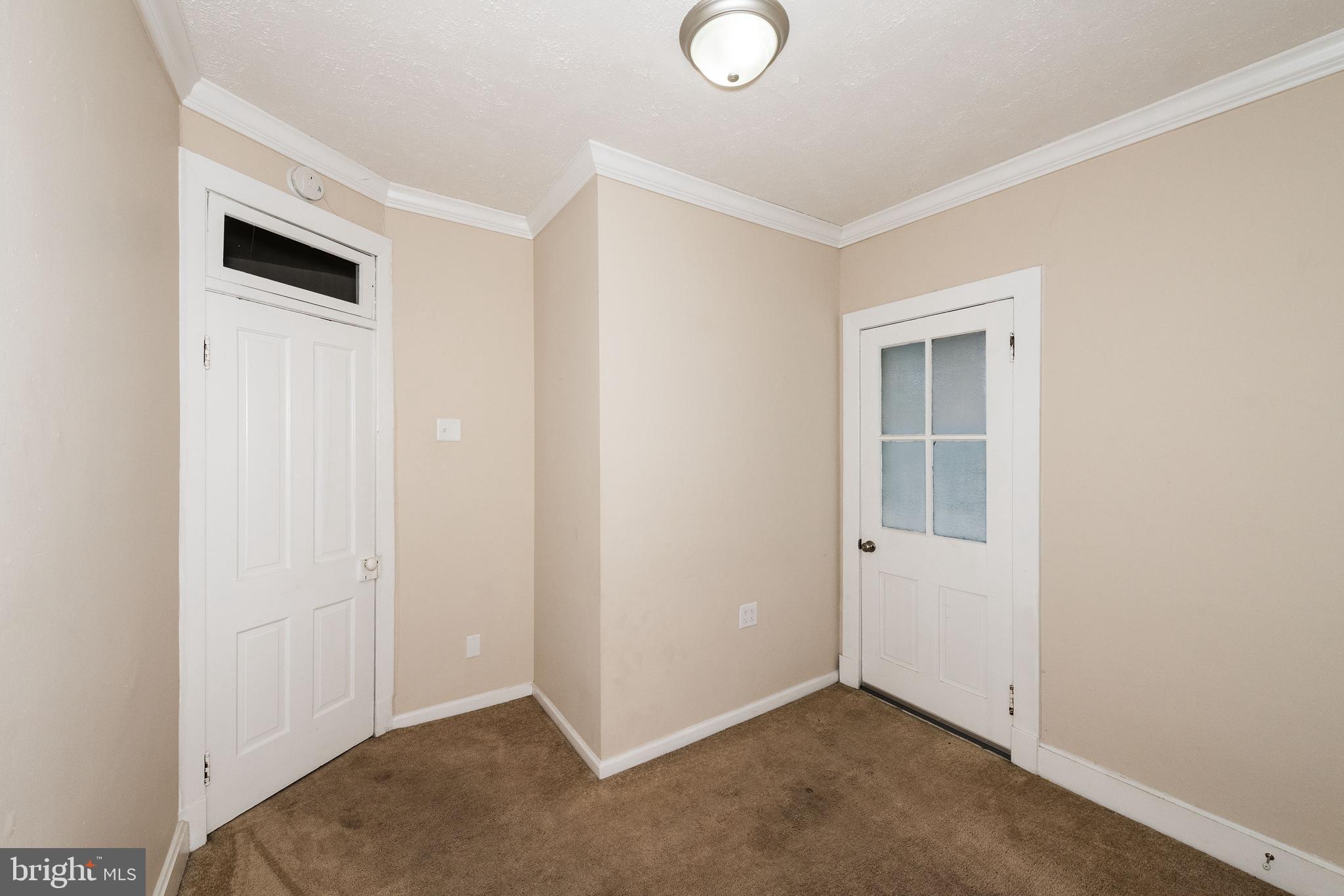 HAGERSTOWN - Residential