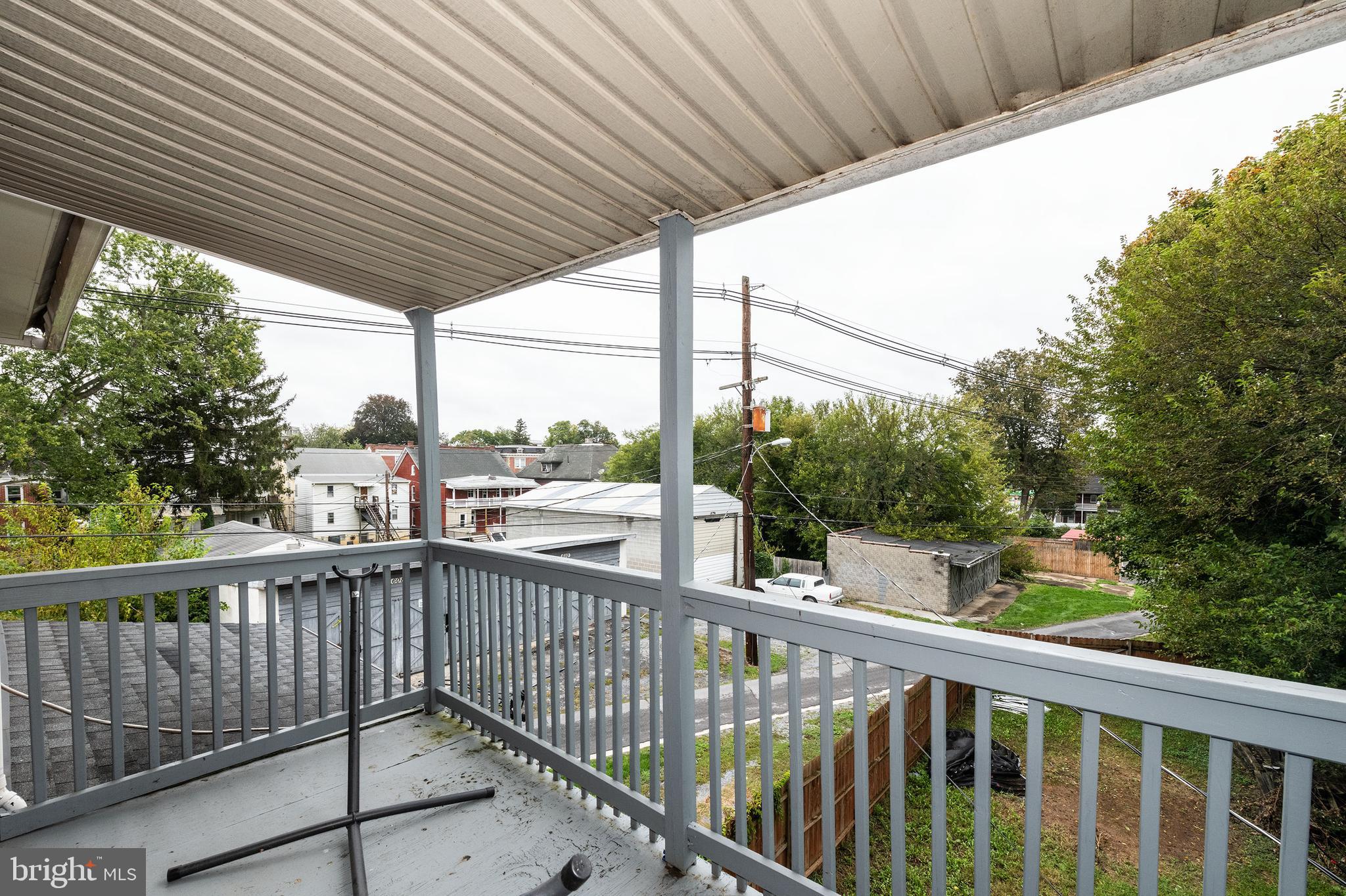 HAGERSTOWN - Residential