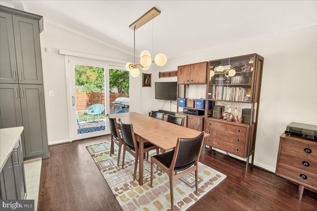 KEMP MILL ESTATES - Residential