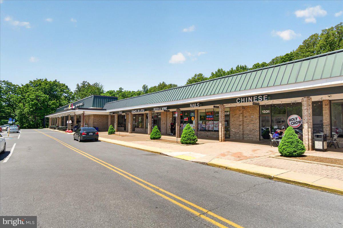 KEMP MILL ESTATES - Residential