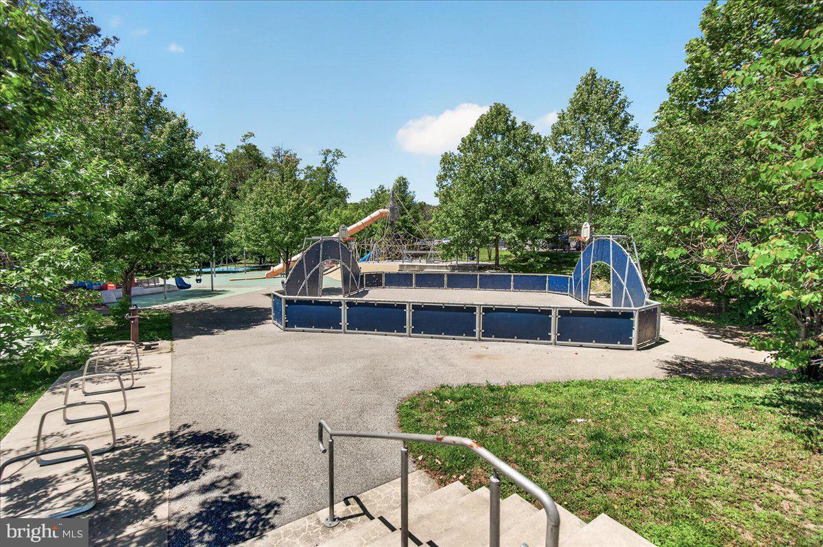 KEMP MILL ESTATES - Residential