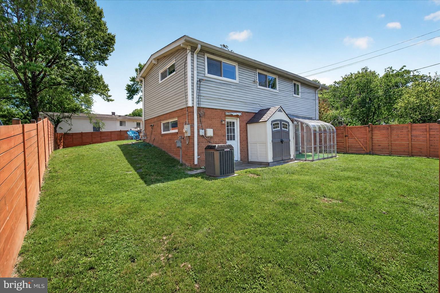 KEMP MILL ESTATES - Residential