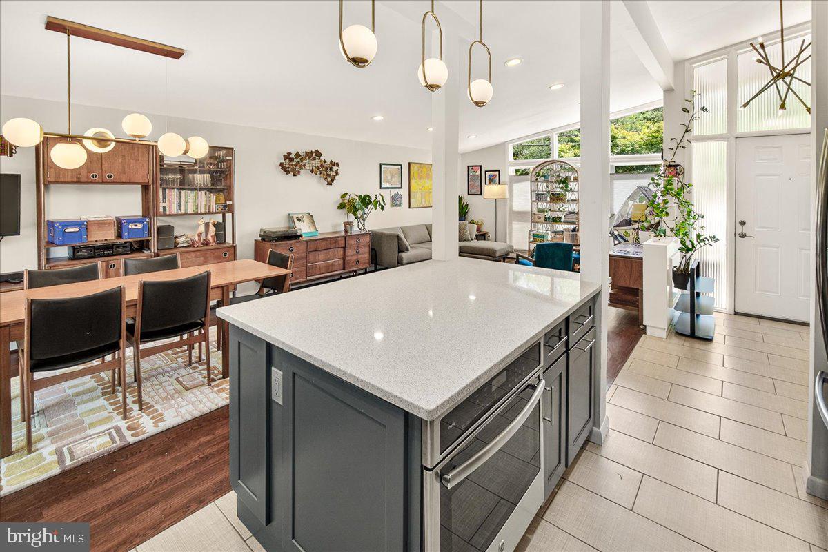 KEMP MILL ESTATES - Residential