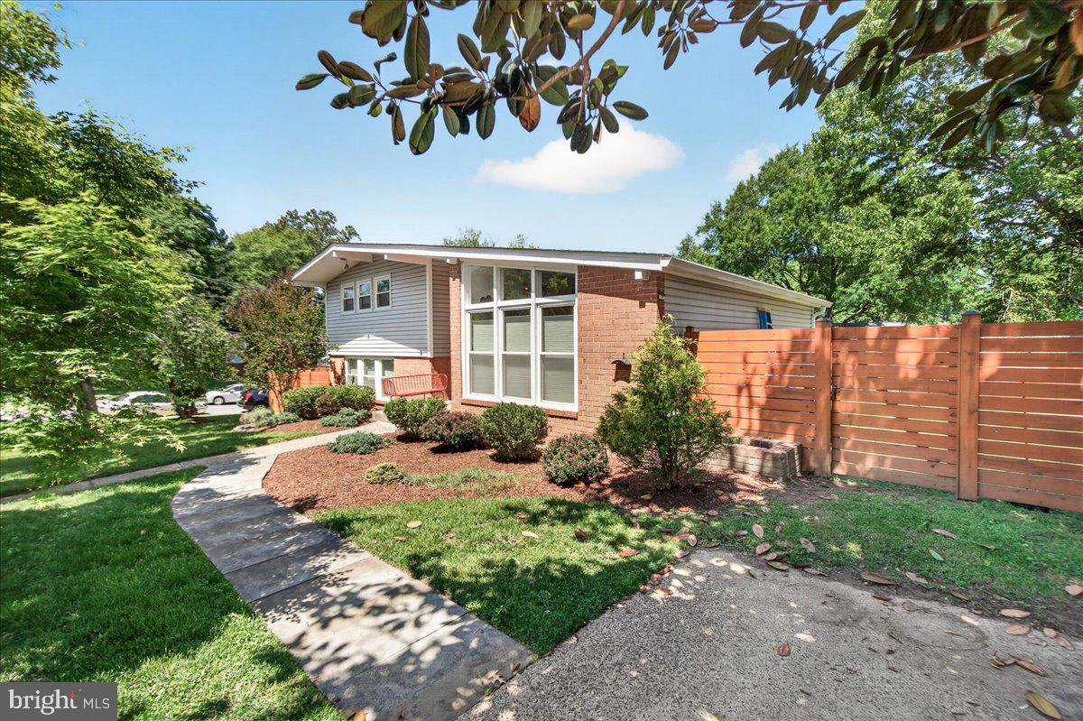 707 HYDE ROAD