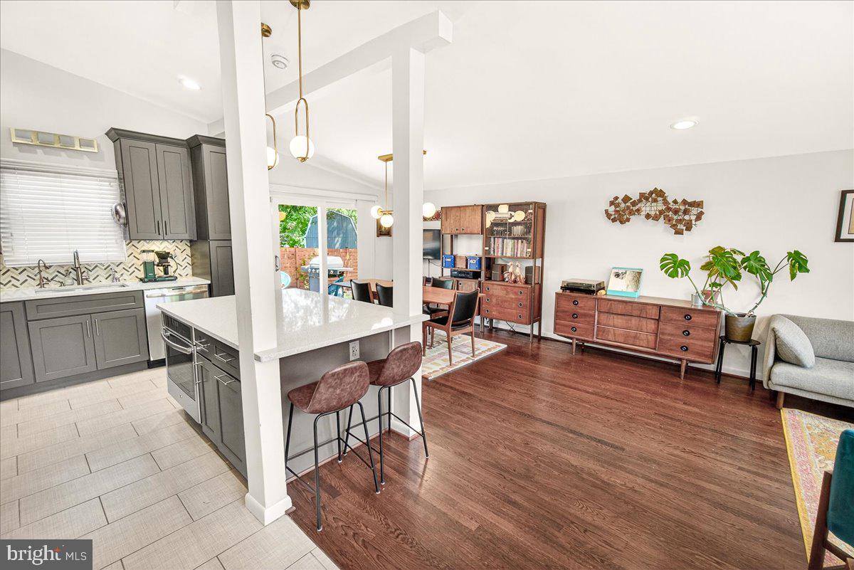 KEMP MILL ESTATES - Residential