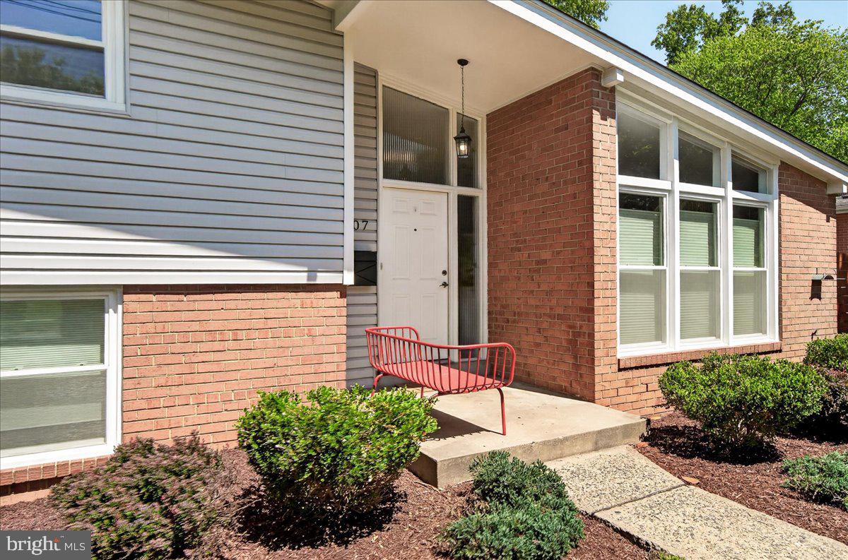 707 HYDE ROAD