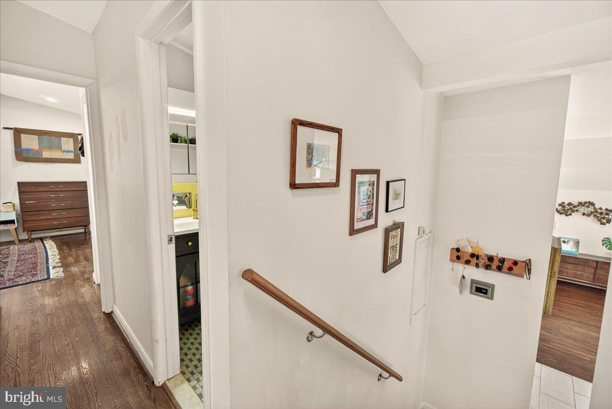KEMP MILL ESTATES - Residential